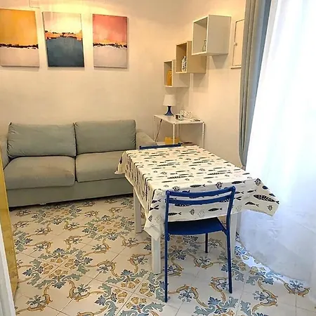 Casa Lcera Tropea